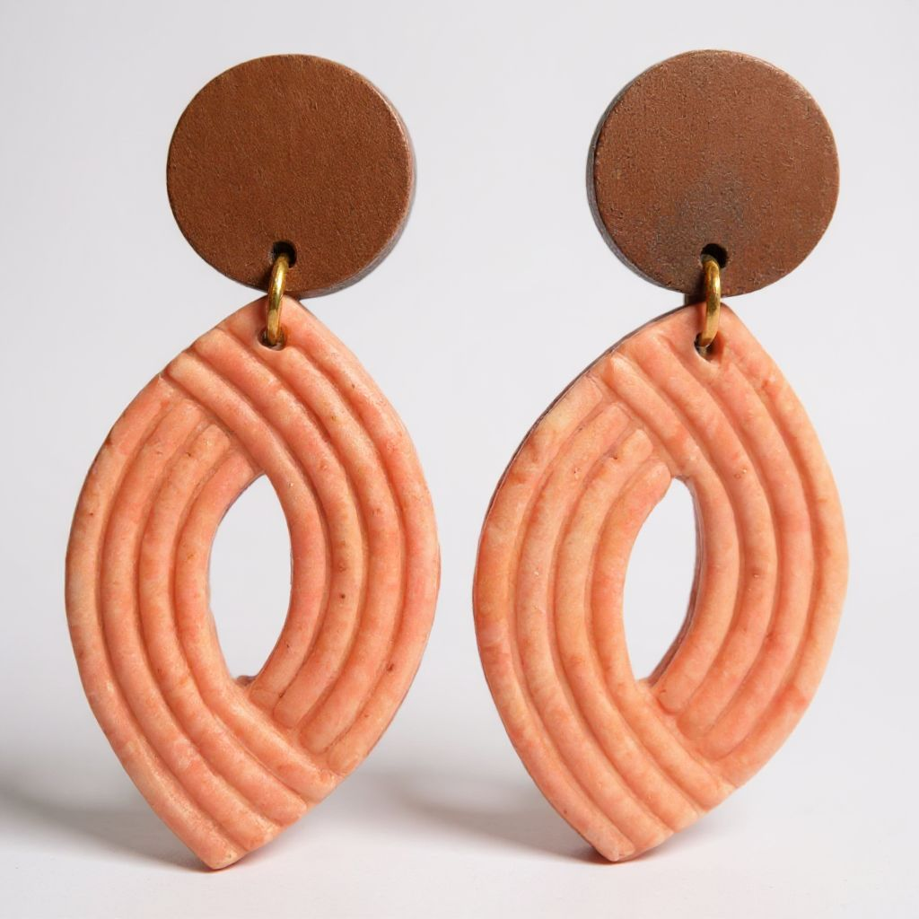 Boucles légères aux reflets naturels