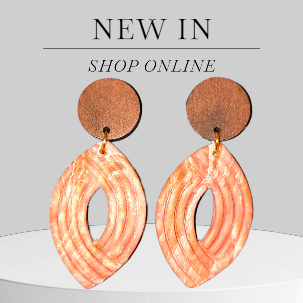 Boucles légères aux reflets naturels